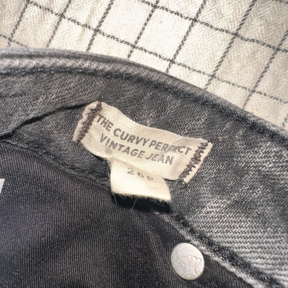 Madewell Perfect Vintage Jean - Curvy 26P - Picture 5 of 5
